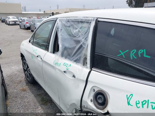 Honda Pilot Touring 2019 5FNYF5H93KB009023 Image 15