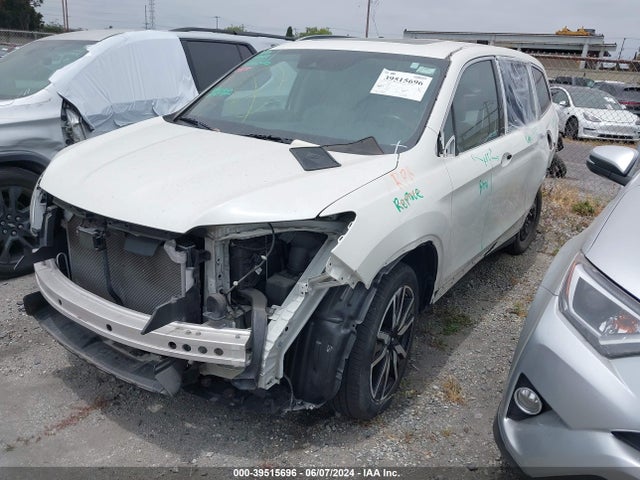 Honda Pilot Touring 2019 5FNYF5H93KB009023 Image 2