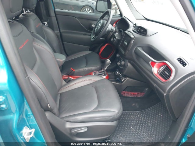 ZACNJDC10NPN82579 Jeep Renegade Trailhawk 4x4