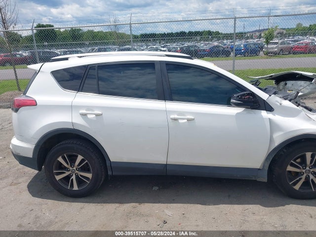 Toyota Rav4 Xle 2016 2T3WFREV4GW235301 Image 13