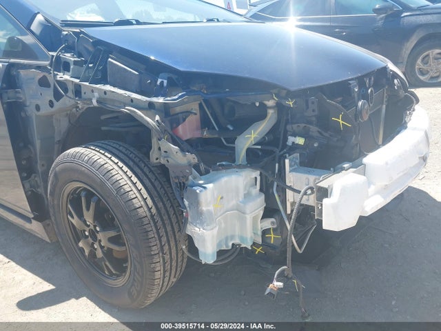 Toyota Prius Two 2014 JTDKN3DU2E0362900 Image 6