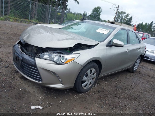 Toyota CAMRY LE 2015 4T4BF1FK0FR490786 Image 2