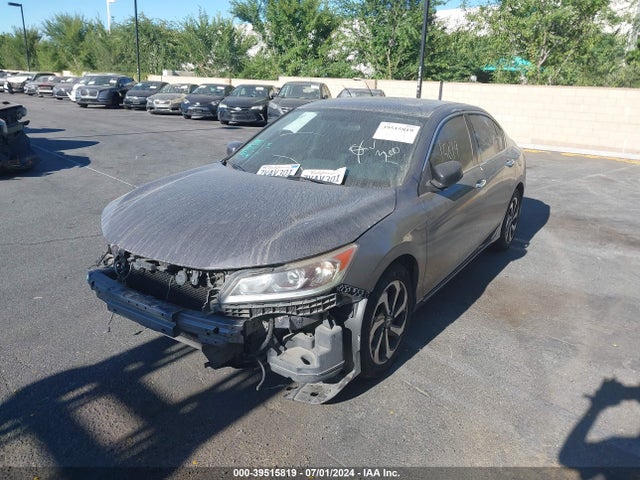 Honda ACCORD EX 2017 1HGCR2F73HA030605 Image 2
