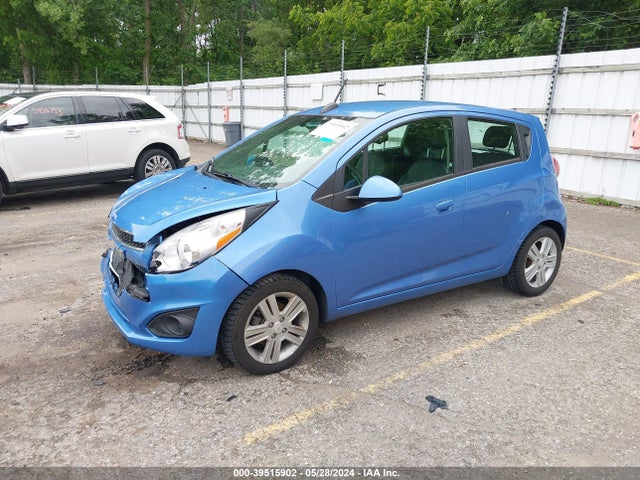 Chevrolet Spark 1lt Cvt 2015 KL8CD6S90FC783868 Image 2