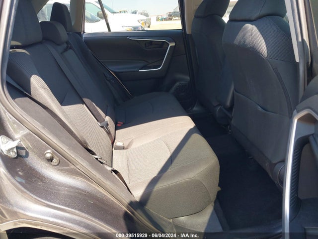 Toyota RAV4 LE 2021 2T3H1RFV3MC152039 Image 8