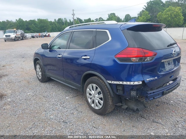 Nissan ROGUE S 2017 KNMAT2MTXHP578847 Image 3