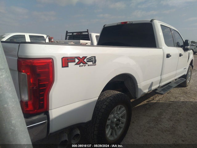 Ford F-250 Xlt 2018 1FT7W2BT5JEC80972 Image 4
