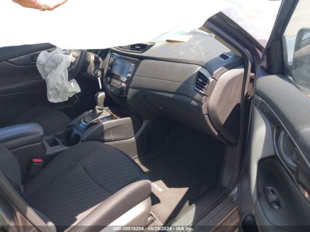 5N1AT2MT6LC763683 Nissan Rogue S Fwd