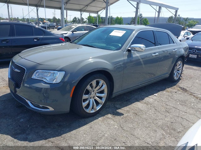 2C3CCAEG2KH686626 Chrysler 300 Limited