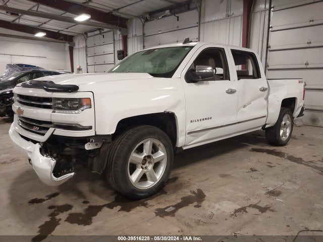 Chevrolet Silverado 1500 2lz 2018 3GCUKSEC2JG270340 Image 2