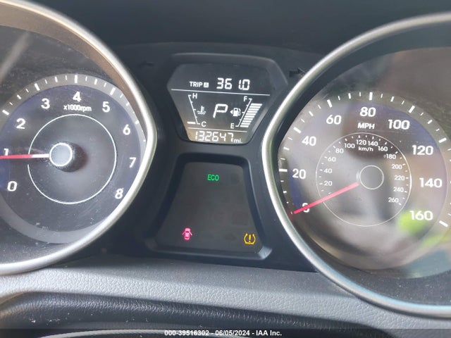 Hyundai Elantra Limited 2015 5NPDH4AE6FH623694 Image 7