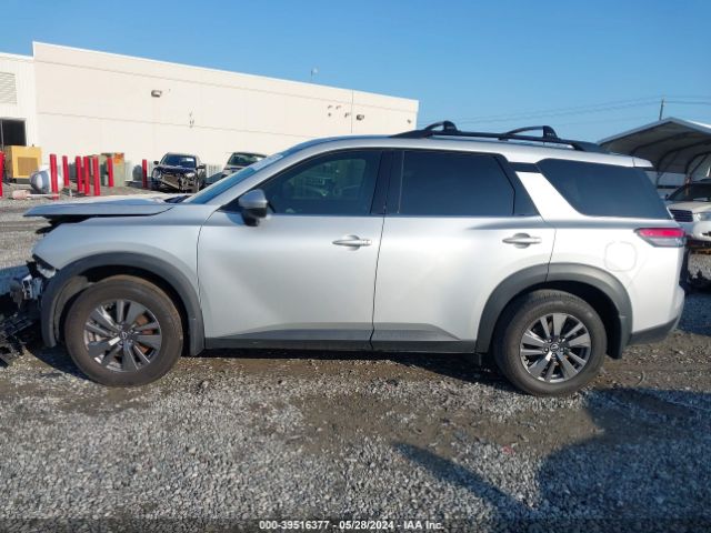 5N1DR3BAXNC253276 Nissan Pathfinder Sv 2wd
