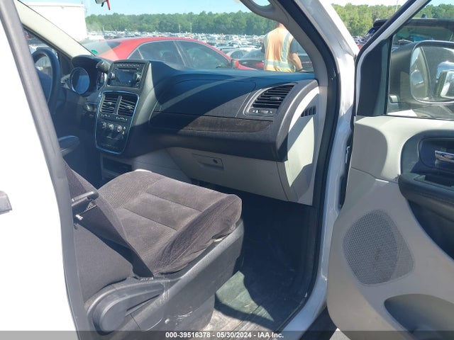 2C4JRGAG6ER459125 RAM Cargo Tradesman