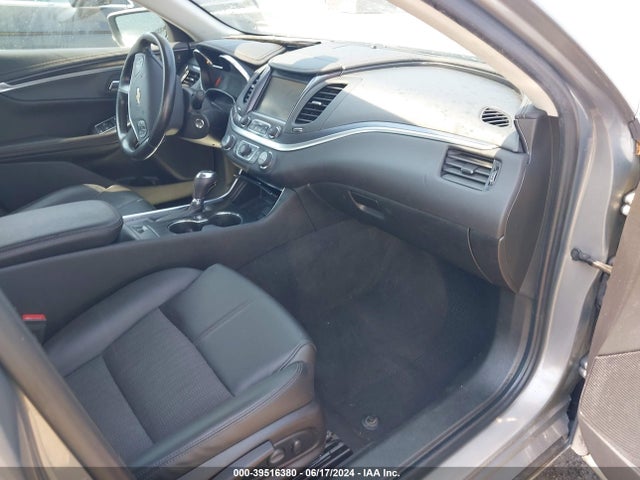 Chevrolet IMPALA 1LT 2017 2G1105SA5H9168279 Image 5