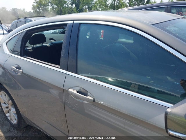 Chevrolet IMPALA 1LT 2017 2G1105SA5H9168279 Image 6