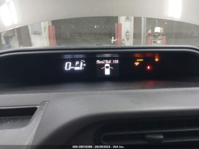 JTDKDTB37F1575897 Toyota Prius C One