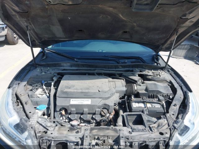 1HGCR3F95GA004495 Honda Accord Touring