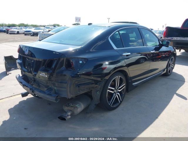 1HGCR3F95GA004495 Honda Accord Touring