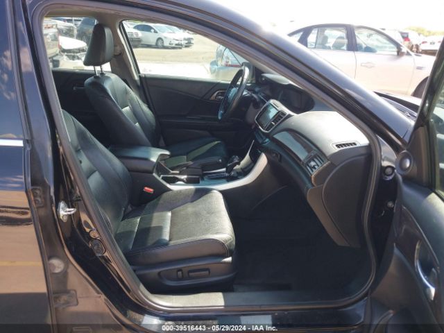 1HGCR3F95GA004495 Honda Accord Touring