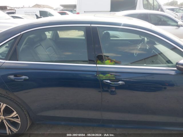 1VWSA7A33MC009557 Volkswagen Passat 2.0t Se