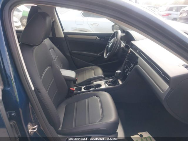 1VWSA7A33MC009557 Volkswagen Passat 2.0t Se