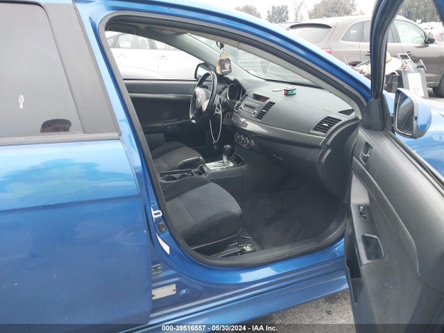 2011 MITSUBISHI LANCER JA32U8FW1BU002941 Photo 4
