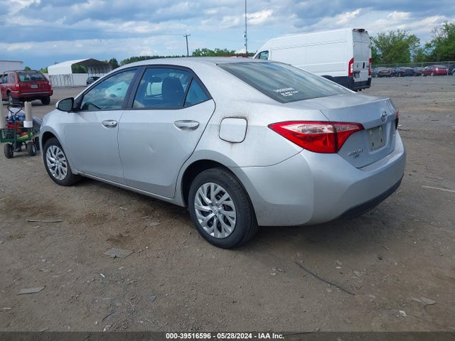 Toyota COROLLA LE 2019 5YFBURHE6KP937770 Image 3