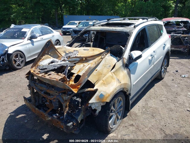 Toyota Rav4 Limited 2018 JTMDFREV8JD245549 Image 6