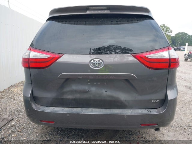 Toyota Sienna Xle 8 Passenger 2016 5TDYK3DC4GS766159 Image 16