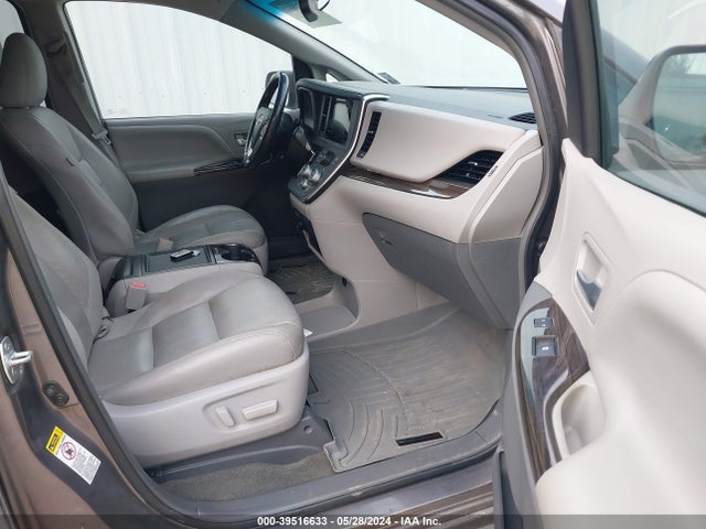 Toyota Sienna Xle 8 Passenger 2016 5TDYK3DC4GS766159 Image 5