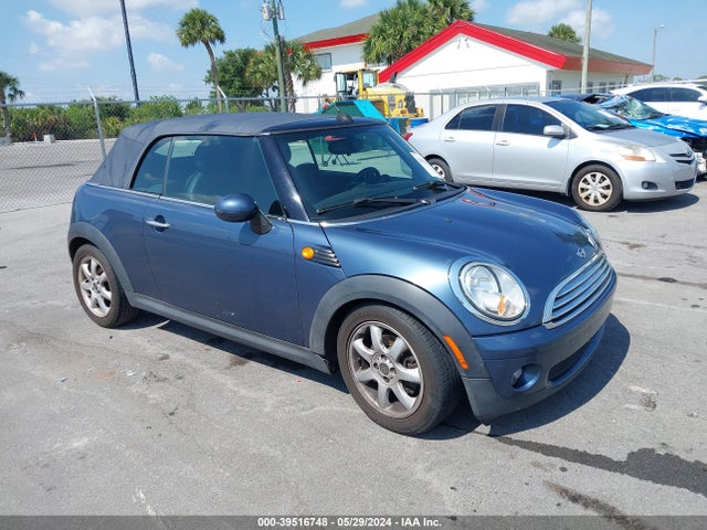 2009 MINI COOPER WMWMR33559TU95420 Photo 0