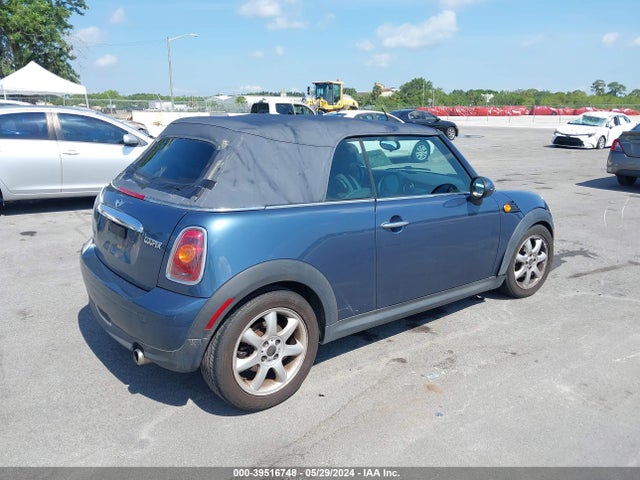 2009 MINI COOPER WMWMR33559TU95420 Photo 3