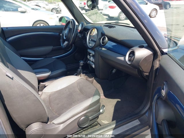 2009 MINI COOPER WMWMR33559TU95420 Photo 4