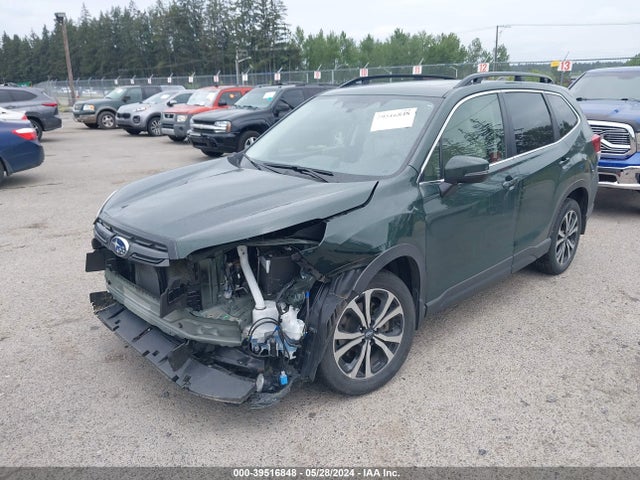 Subaru Forester Limited 2022 JF2SKAPC4NH527882 Image 2
