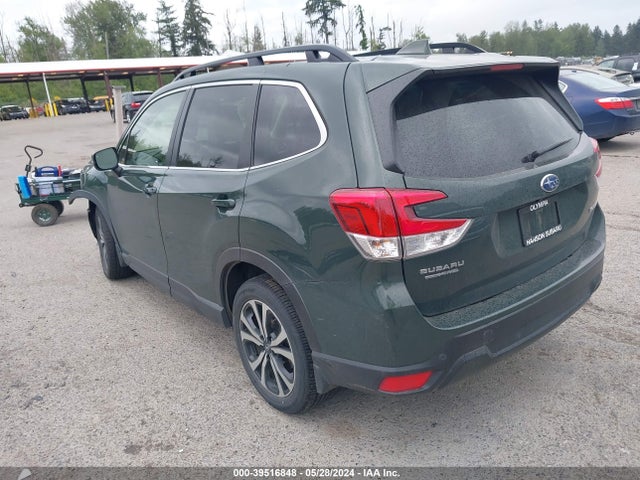 Subaru Forester Limited 2022 JF2SKAPC4NH527882 Image 3