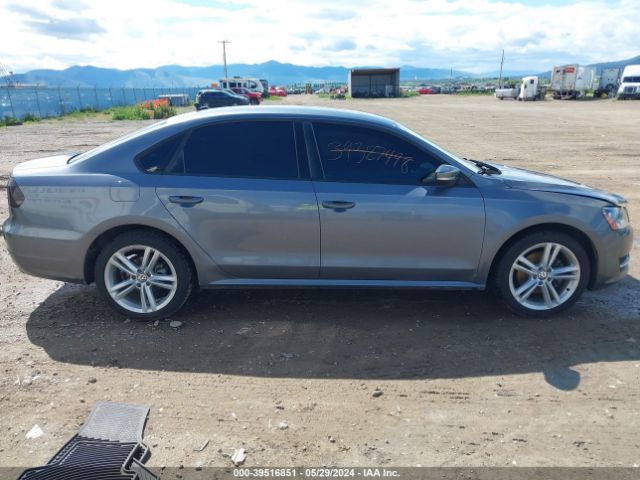 1VWAT7A35EC074367 Volkswagen Passat 1.8t Wolfsburg Edition