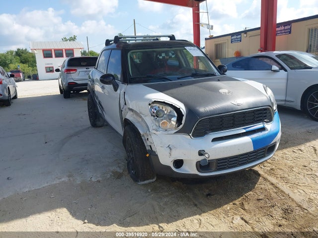 2011 MINI COOPER S COUNTRYMAN WMWZC3C51BWL78767 Photo 0
