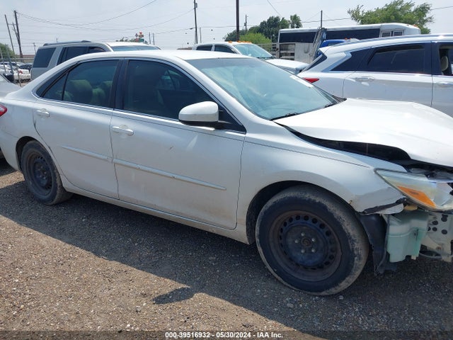 Toyota CAMRY LE 2015 4T4BF1FKXFR444964 Image 13