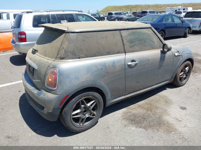 2007 MINI COOPER S WMWMF735X7TT83595 Photo 3