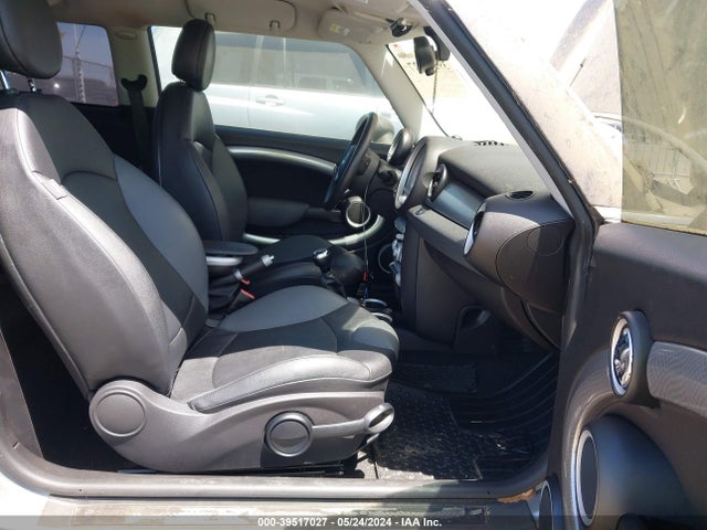 2007 MINI COOPER S WMWMF735X7TT83595 Photo 4