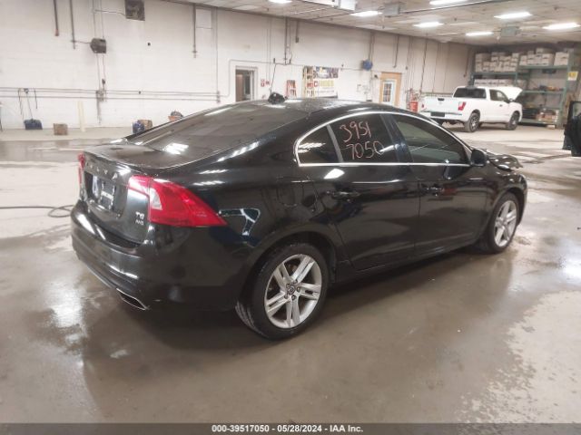 YV1612TB8F1304187 Volvo S60 T5 Premier