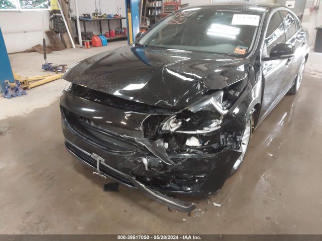 YV1612TB8F1304187 Volvo S60 T5 Premier