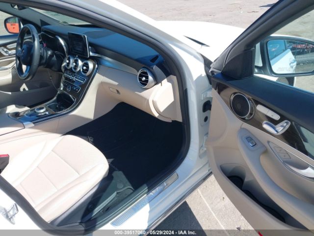 55SWF4KBXJU272538 Mercedes-Benz C 300 4matic