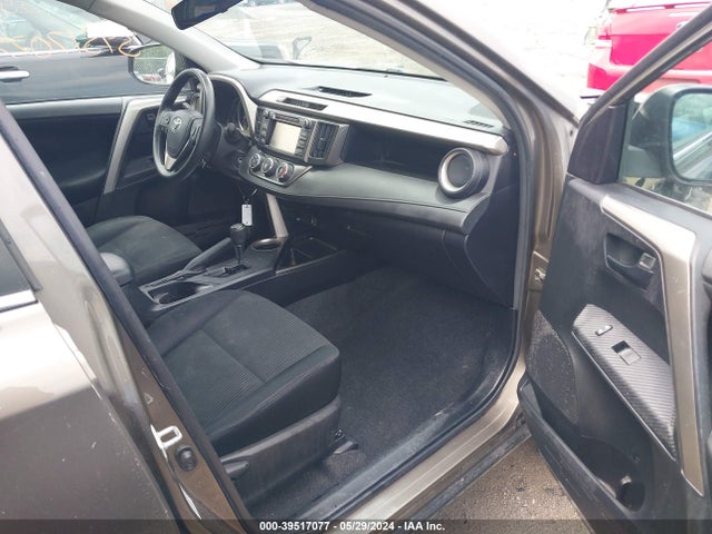 Toyota RAV4 LE 2015 2T3BFREV4FW274984 Image 5
