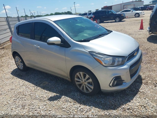 2018 KL8CD6SA6JC431607 main image