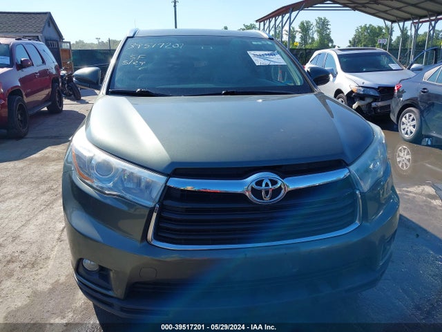 Toyota Highlander Xle V6 2015 5TDKKRFH2FS065703 Image 13