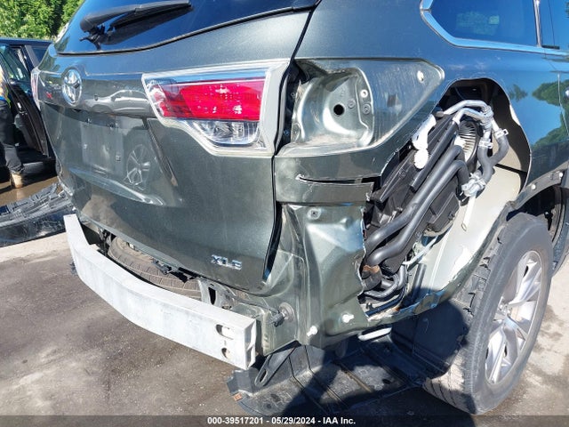 Toyota Highlander Xle V6 2015 5TDKKRFH2FS065703 Image 6