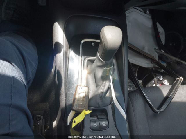 5YFEPMAE7MP174114 Toyota COROLLA LE