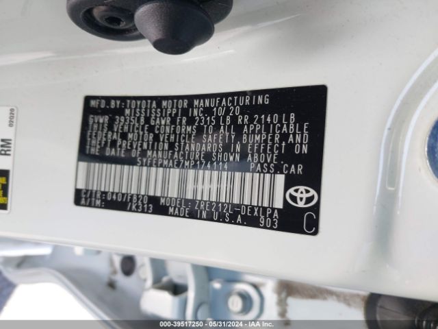 5YFEPMAE7MP174114 Toyota COROLLA LE
