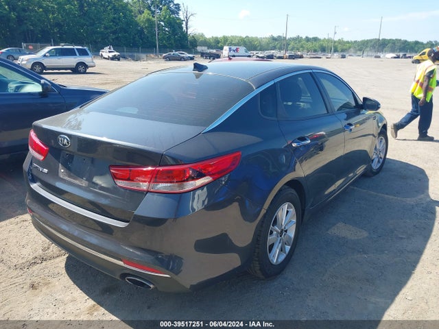 KIA Optima Lx 2017 5XXGT4L30HG171652 Image 4